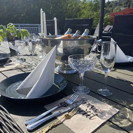 In شقة سترين